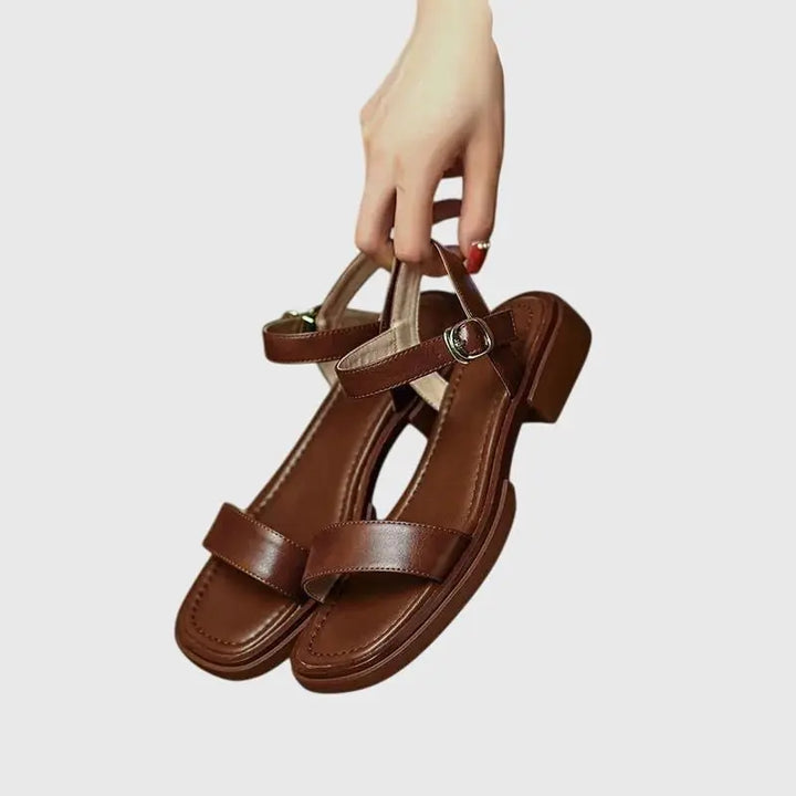 Alma | Ortopædiske Sandaler Charlotte Odense