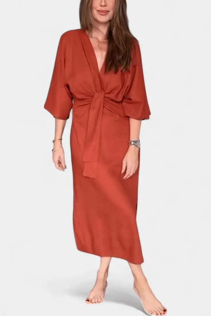 Astrid | Elegant midi-kjole Charlotte Odense