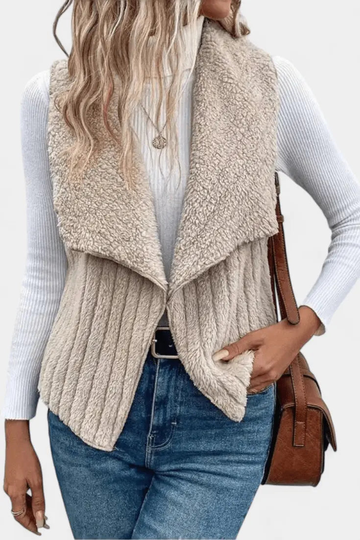 Clara | Blød cardigan Charlotte Odense