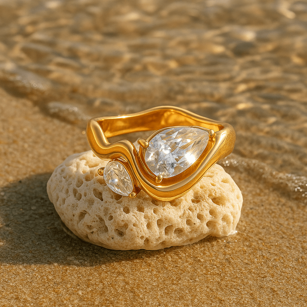 Freja | Guld ring Charlotte Odense