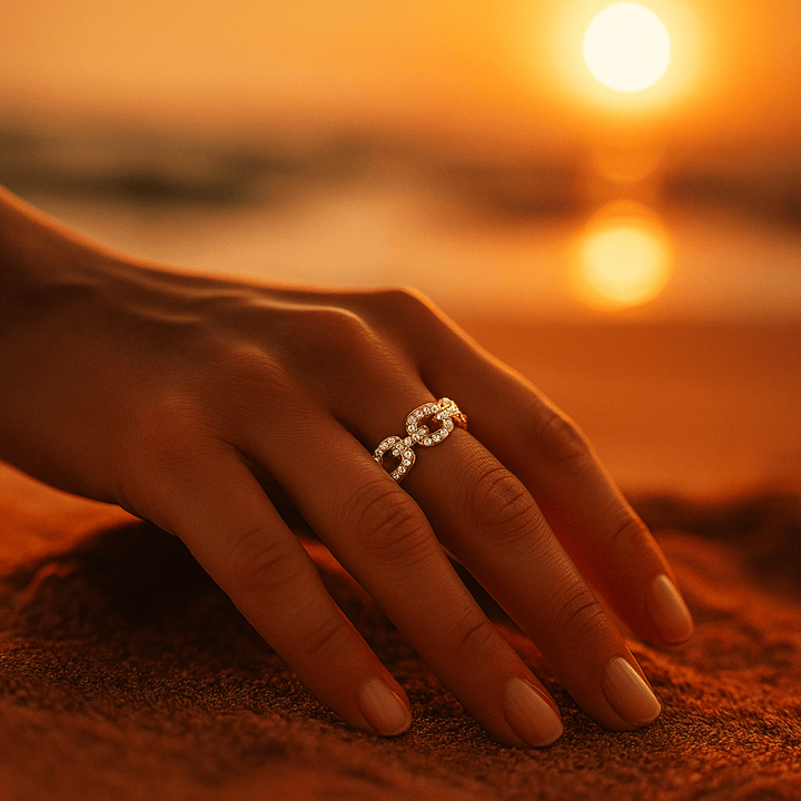 Julie | Zirkonia ring Charlotte Odense