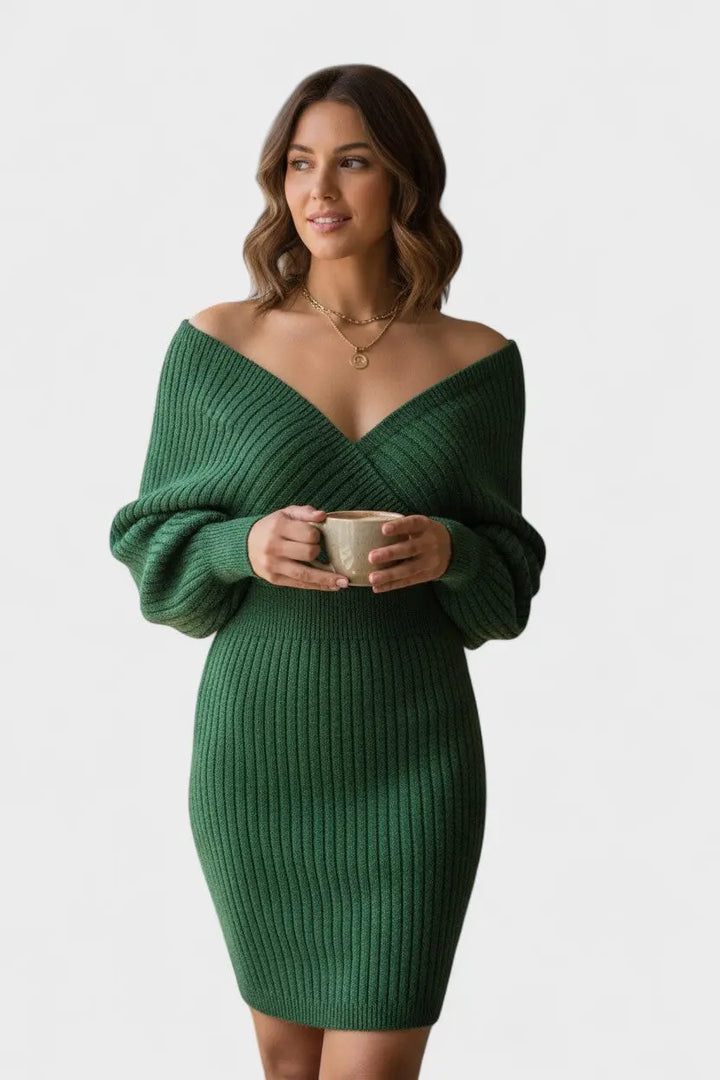 Klara™ | Elegant Omslagskjole med V-hals Charlotte Odense