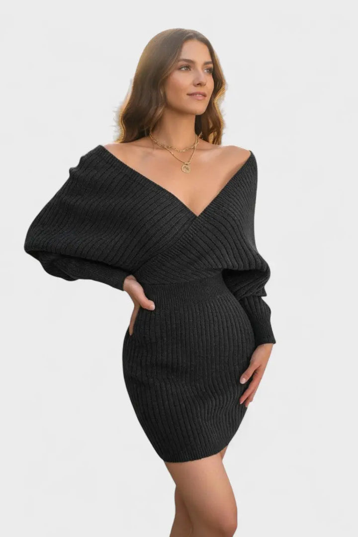 Klara™ | Elegant Omslagskjole med V-hals Charlotte Odense