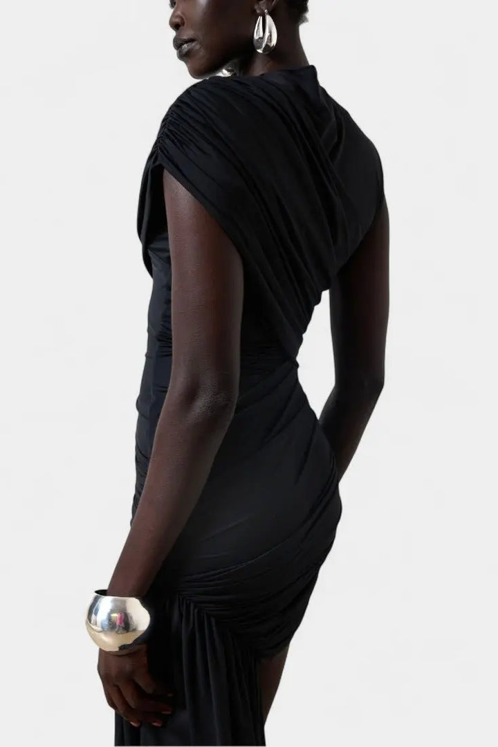 Liv | Asymmetrisk Kjole Charlotte Odense