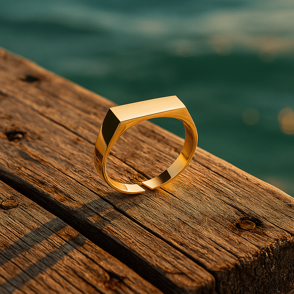 Maja | Geometrisk Ring Charlotte Odense