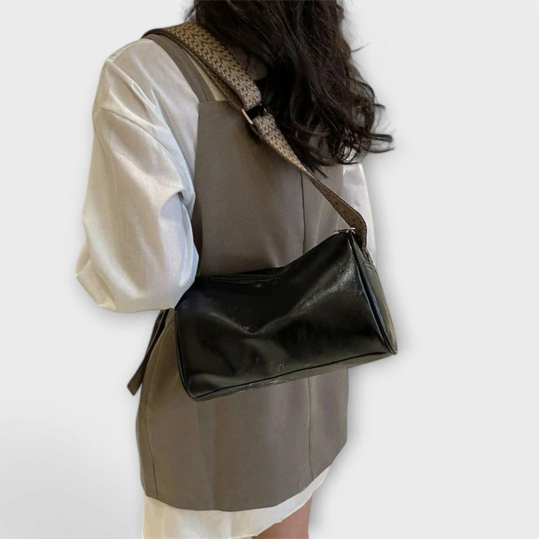 Tanja | Vintage skuldertaske Charlotte Odense