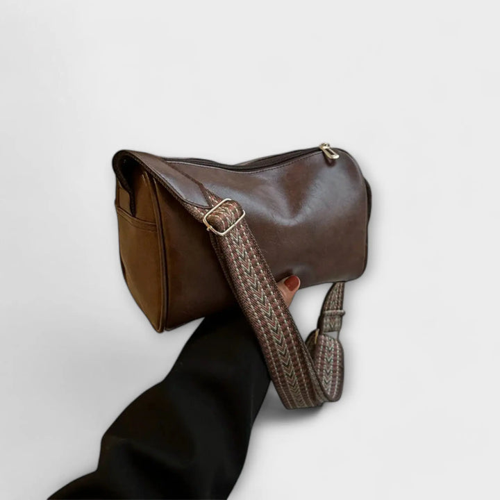 Tanja | Vintage skuldertaske Charlotte Odense