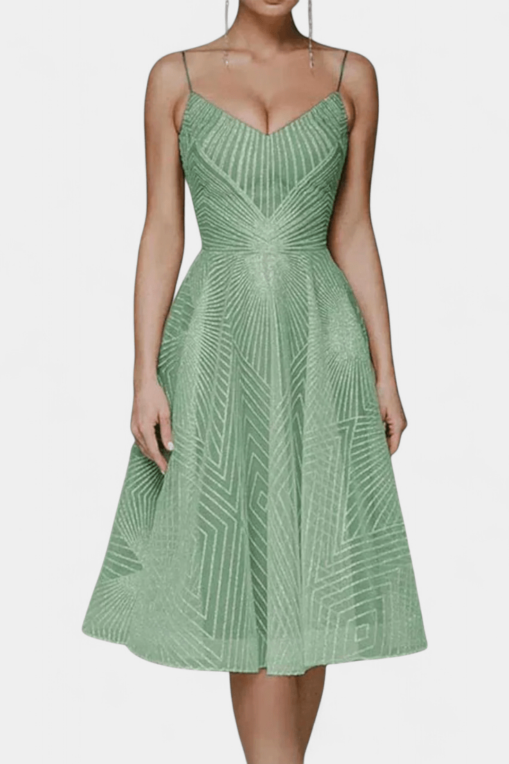 Trine | Broderet kjole Charlotte Odense