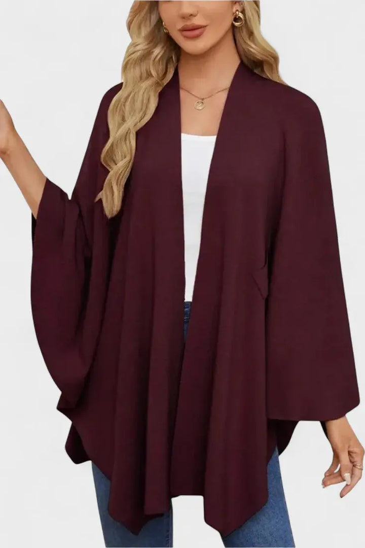Yvette | Elegant Draperet Poncho Charlotte Odense
