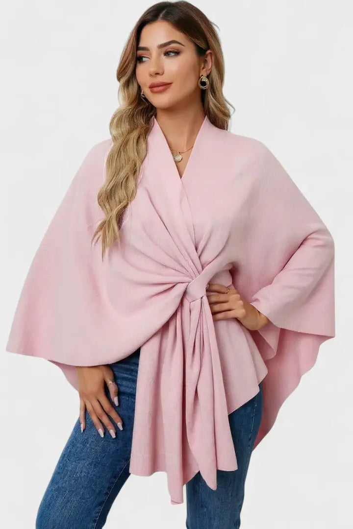 Yvette | Elegant Draperet Poncho Charlotte Odense